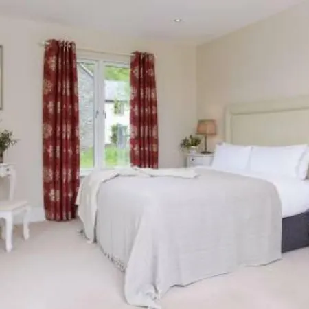 Hotel Sheen Falls Country Club Holiday Homes