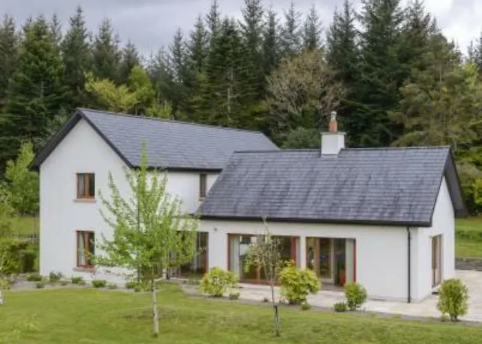 Sheen Falls Country Club Holiday Homes קנמארה